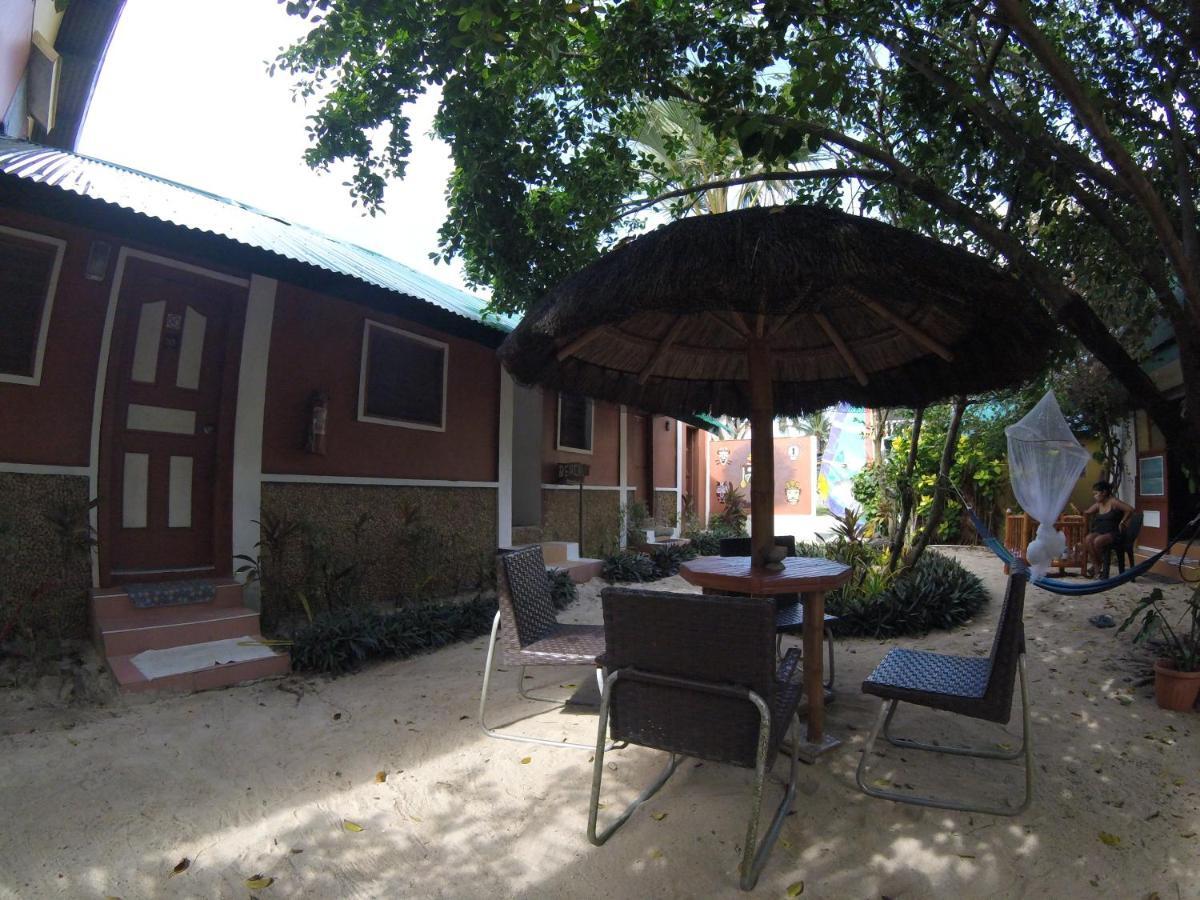 Carabao Guest House San Jose  Eksteriør bilde